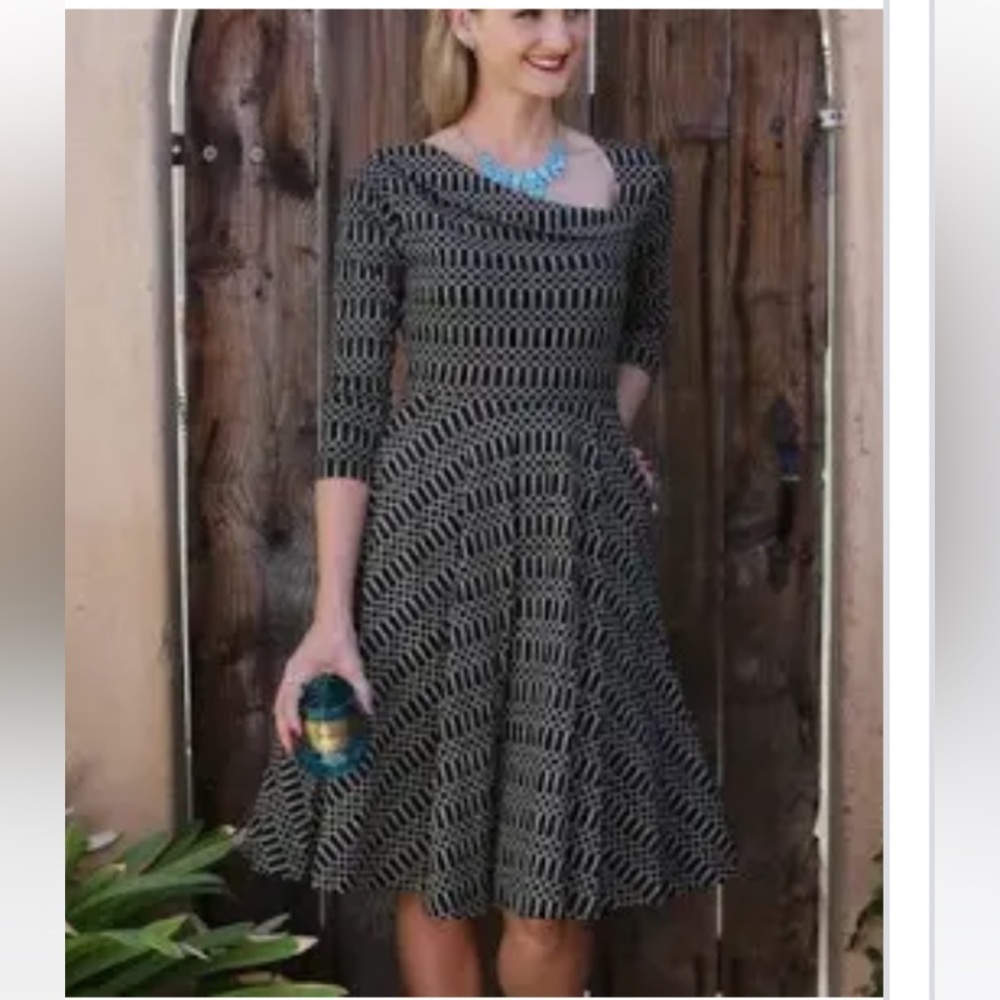 Effie's Heart Black and cream Geometric Formal Dress